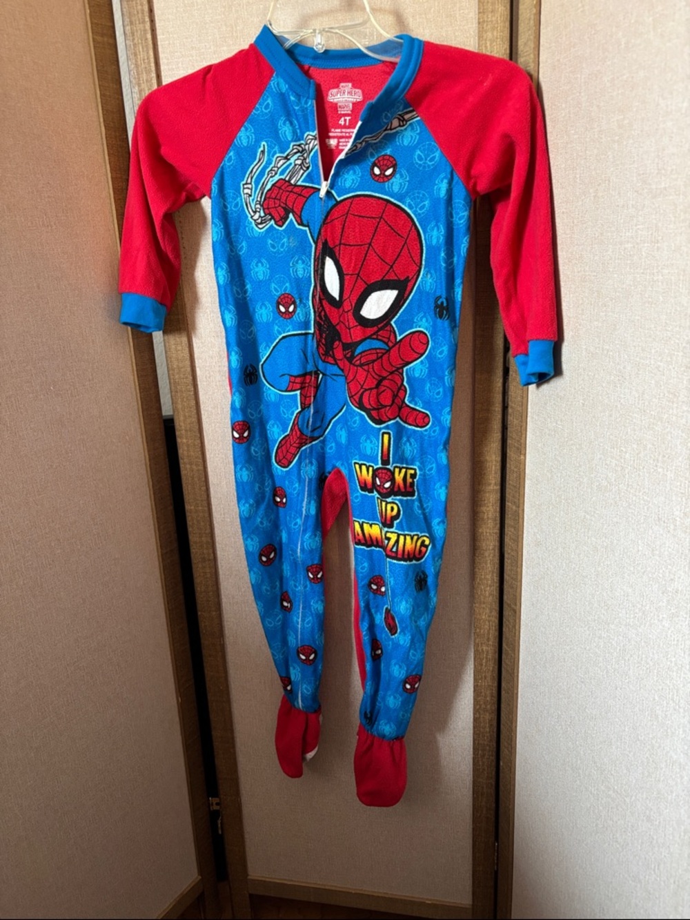 Marvel Red & Blue Spider-Man Footed One-Piece Sleeper 4T